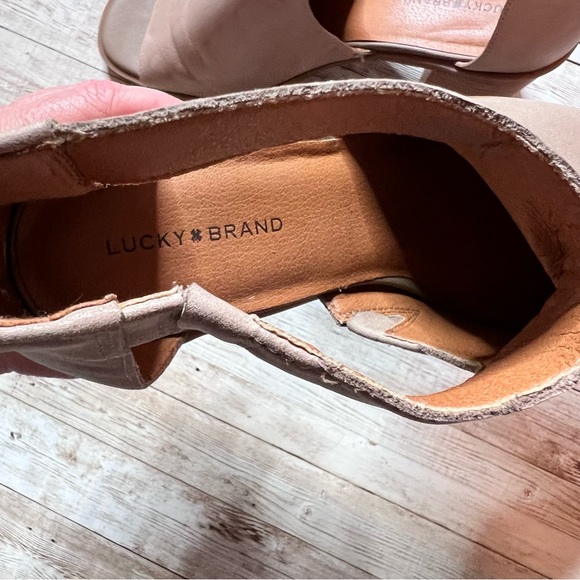 💚Lucky Brand NWT Tarrinax heels - Picture 8 of 11